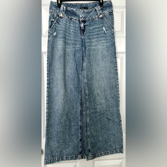 Sincerely Jules Light Blue Wide Leg Distressed Jeans - Picture 1 of 7